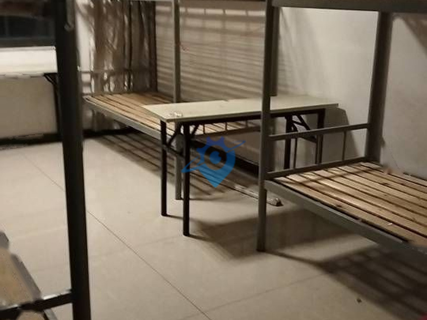 经开区标准厂房办公楼300平可分租