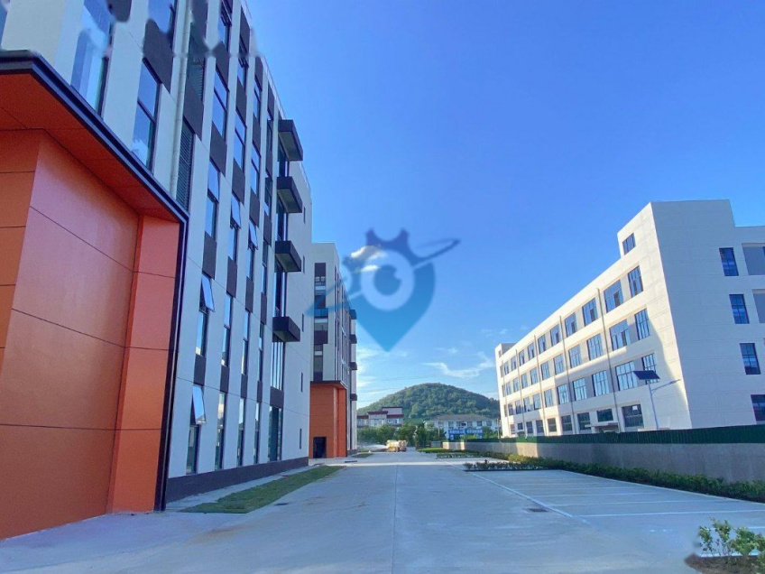 蜀山区精装修厂房,地理位置优越,可直接拎包入驻