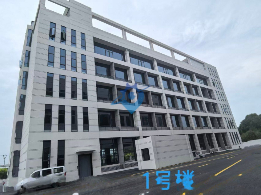 肥东高速路口,丙二类,大跨度纯新钢结构