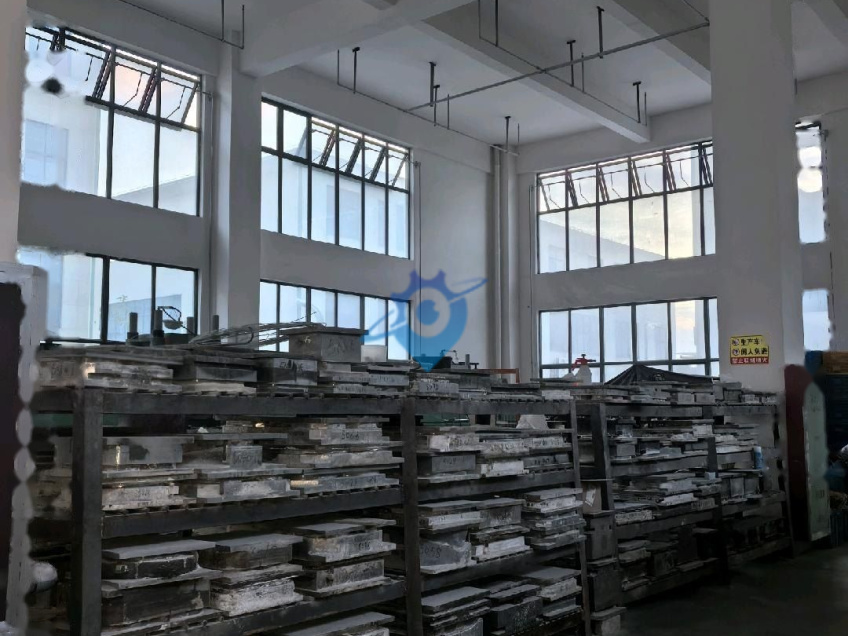 合肥双凤开发区房东直租1510平三层独栋厂房