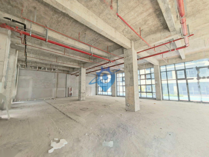 毗邻政务区沿路路边单层500平厂房对外出售